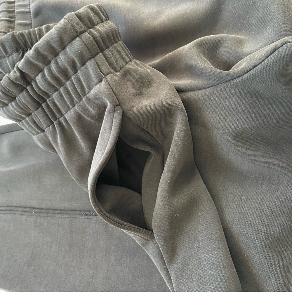 Nux Los Angeles Size XSmall Sleek Fabric Black Jogger Sweatpants - Picture 6 of 9